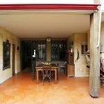Au Petit Bonheur Couette-café