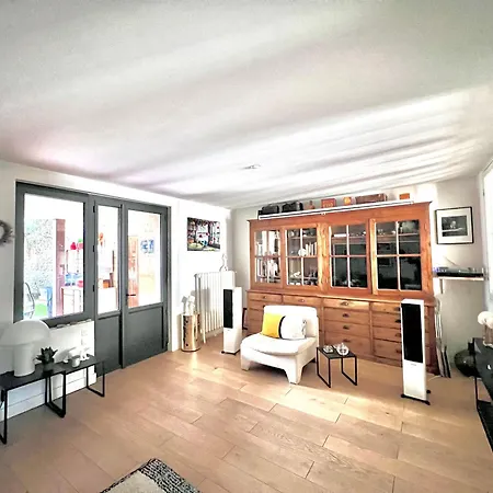 Au Petit Bonheur Bed and breakfast