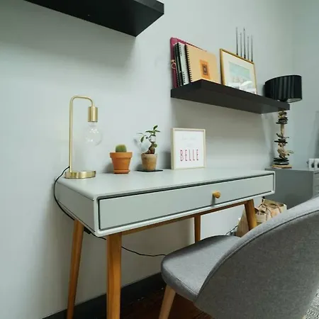 Au Petit Bonheur Bed & Breakfast